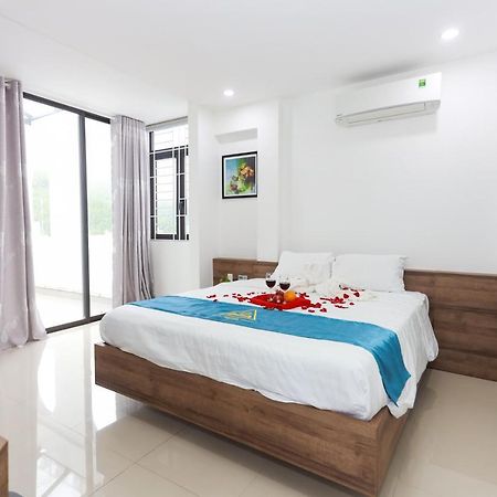 Hoc Huong Hotel Куїнон Екстер'єр фото