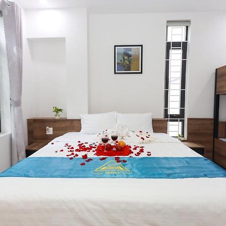 Hoc Huong Hotel Куїнон Екстер'єр фото